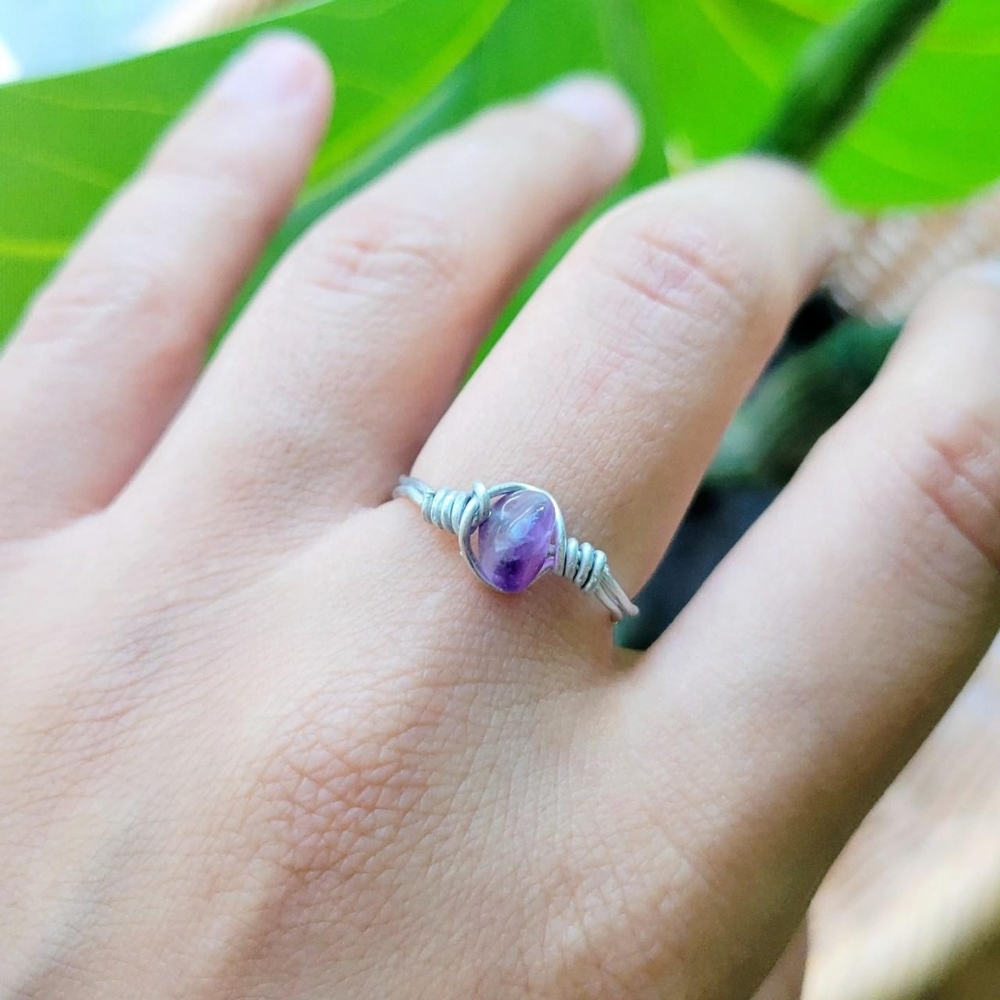 Dainty Handmade Silver Purple Stone Wire Ring, size 6.5